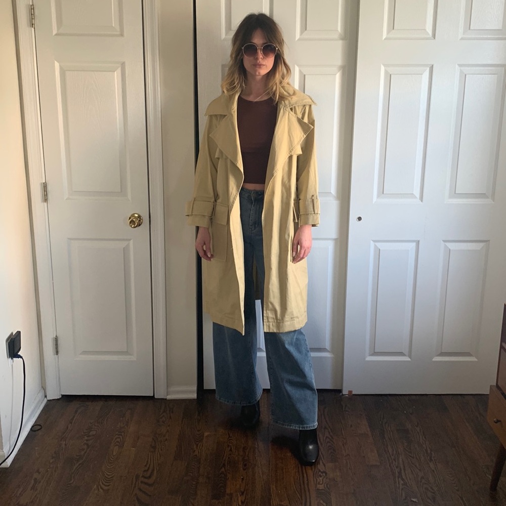 Maura boutique trenchcoat Australian size 8 US size 4 size small